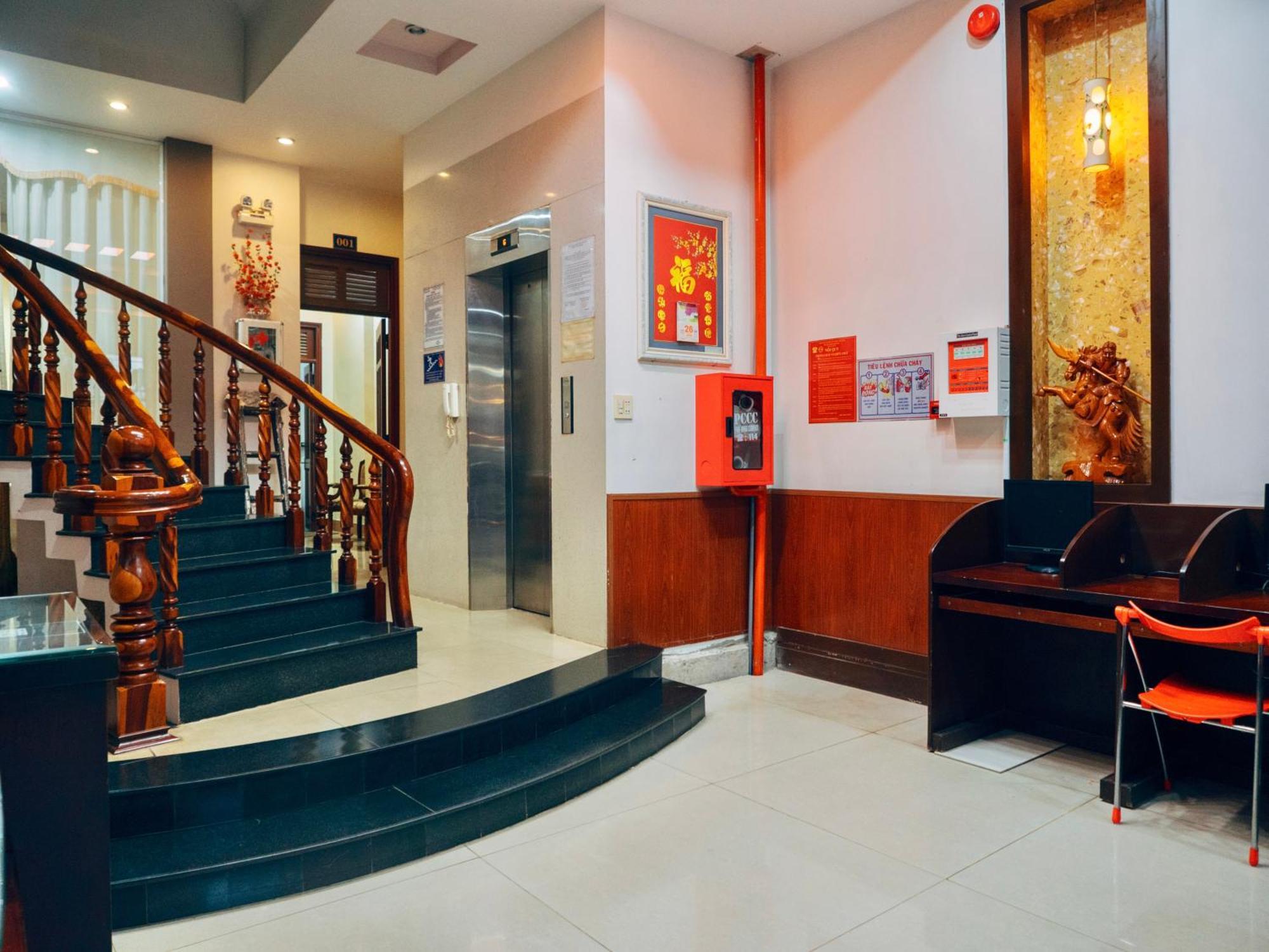 Huynh Gia Bao Hotel Баолок Екстер'єр фото