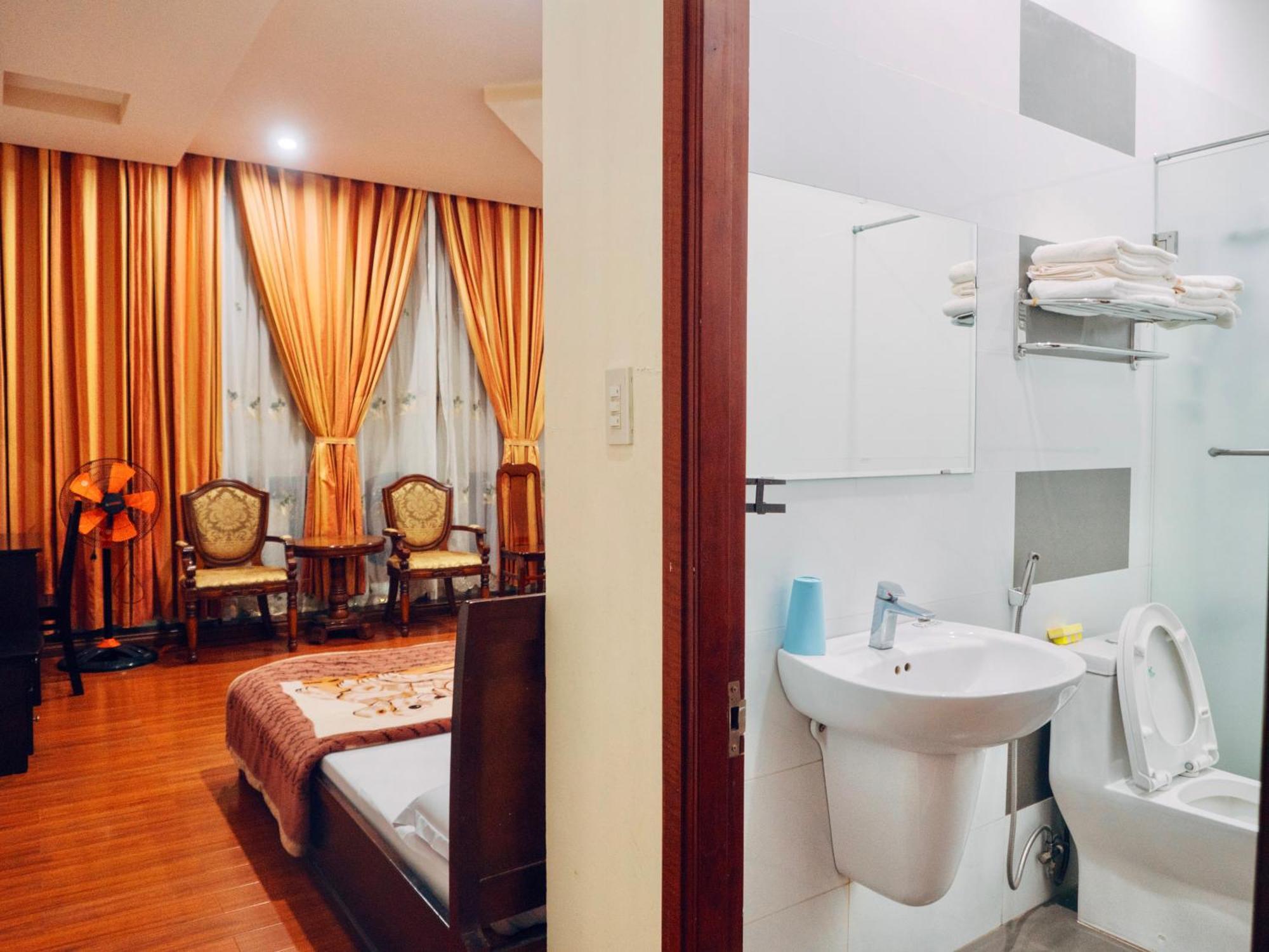 Huynh Gia Bao Hotel Баолок Екстер'єр фото