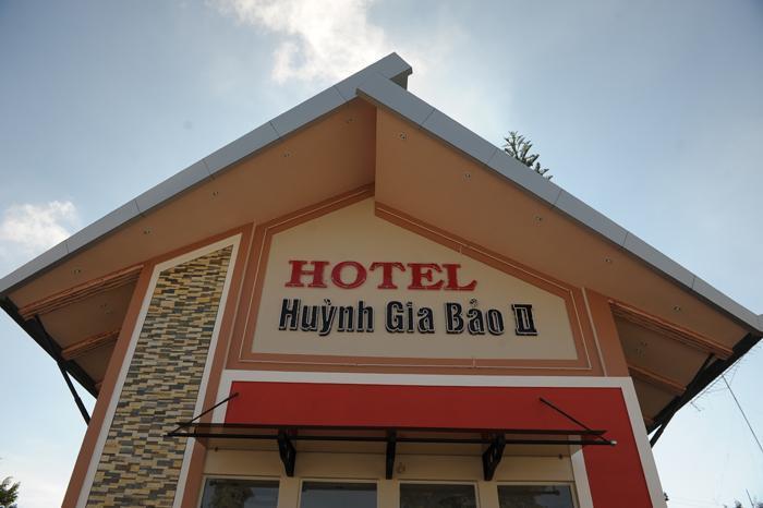 Huynh Gia Bao Hotel Баолок Екстер'єр фото